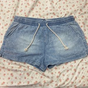 size M shorts